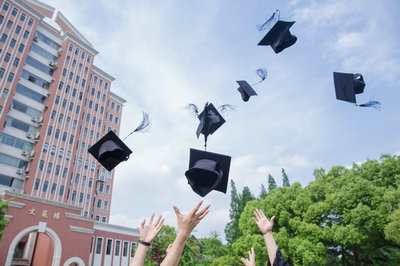 北京大學(xué)非全日制研究生報名通知及注意事項
