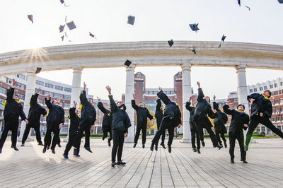 北京大學(xué)高級研修班 北京大學(xué)高級研修班